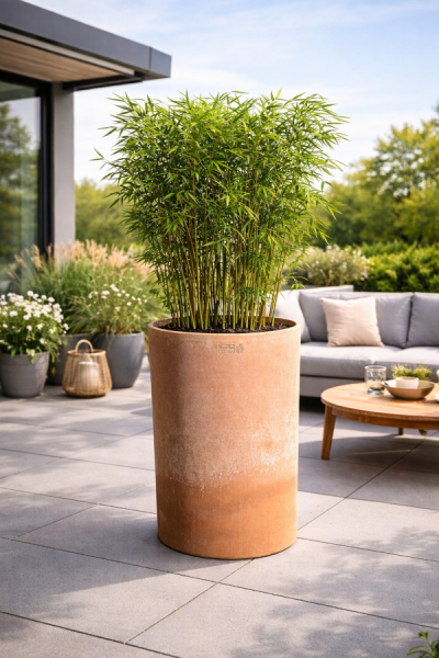 Cylindre en terre cuite moderne Impruneta – design épuré et artisanat toscan